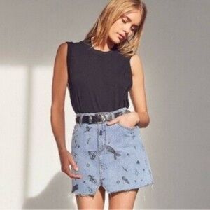 Urban Outfitters BDG Women’s M Notched Graffiti Printed Denim Skirt, Jean Skirt